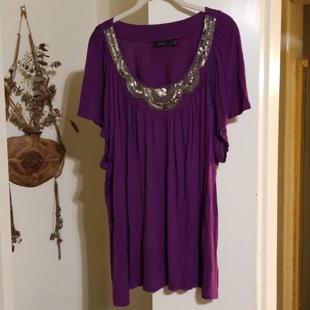 Apt. 9 2X purple tunic with silver sequins